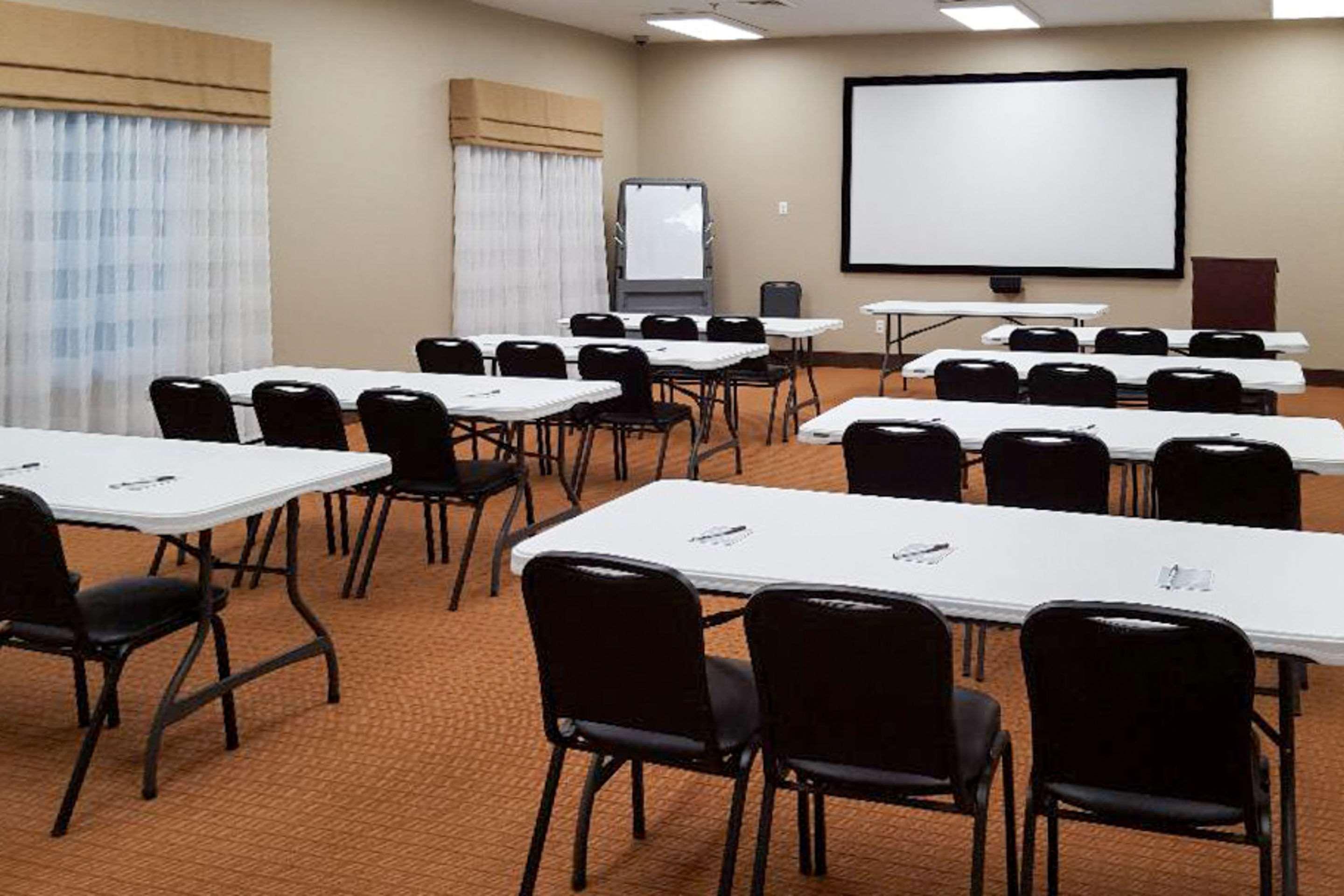 Sleep Inn & Suites Belmont - St. Clairsville Εξωτερικό φωτογραφία