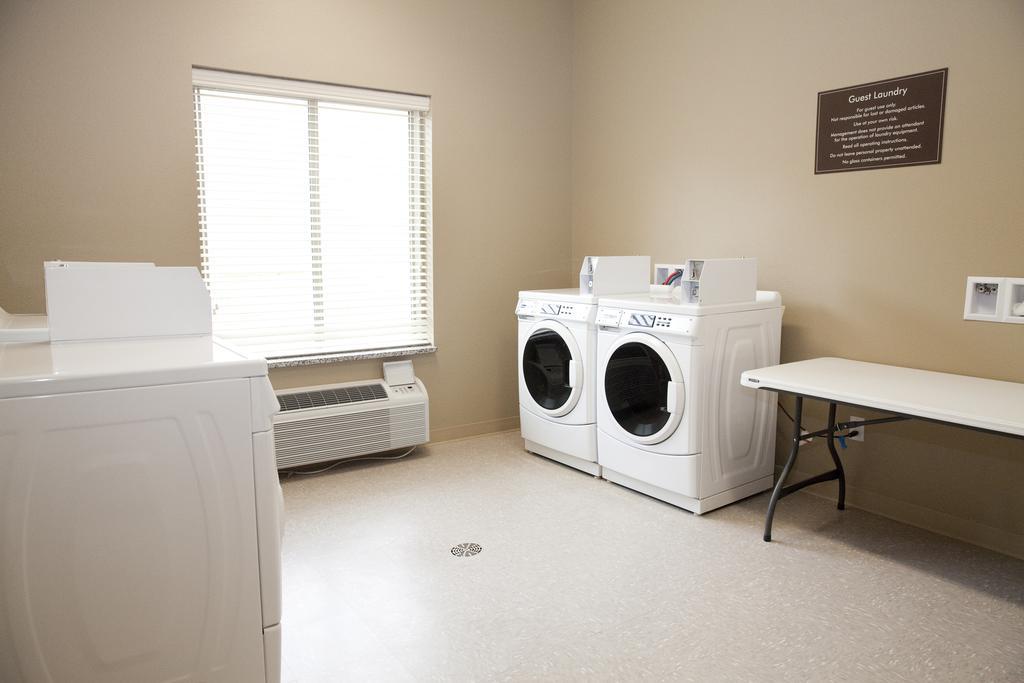 Sleep Inn & Suites Belmont - St. Clairsville Εξωτερικό φωτογραφία