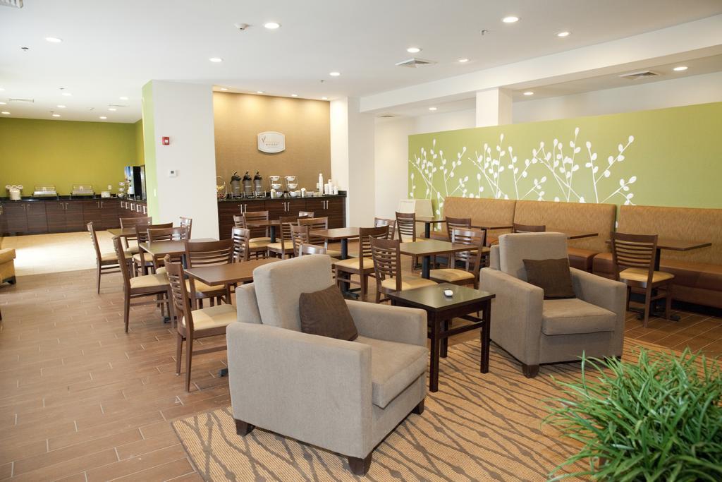 Sleep Inn & Suites Belmont - St. Clairsville Εξωτερικό φωτογραφία