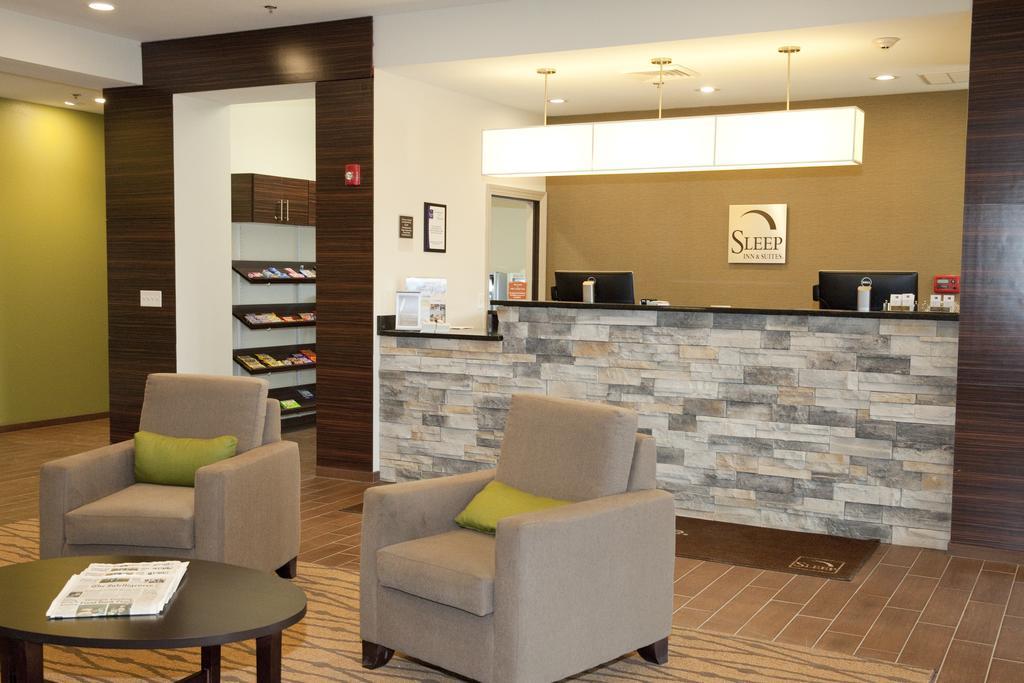 Sleep Inn & Suites Belmont - St. Clairsville Εξωτερικό φωτογραφία