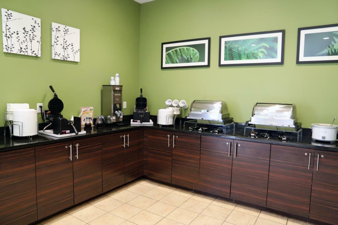 Sleep Inn & Suites Belmont - St. Clairsville Εξωτερικό φωτογραφία