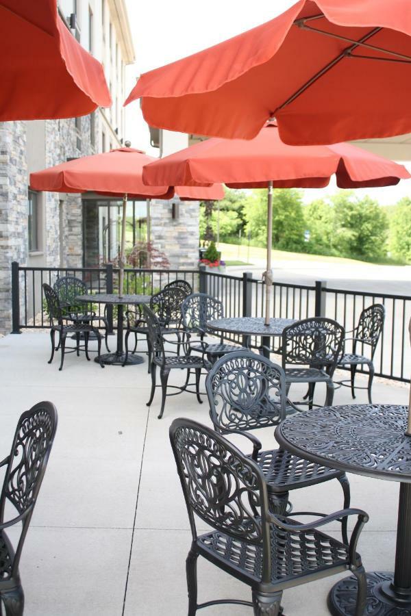 Sleep Inn & Suites Belmont - St. Clairsville Εξωτερικό φωτογραφία
